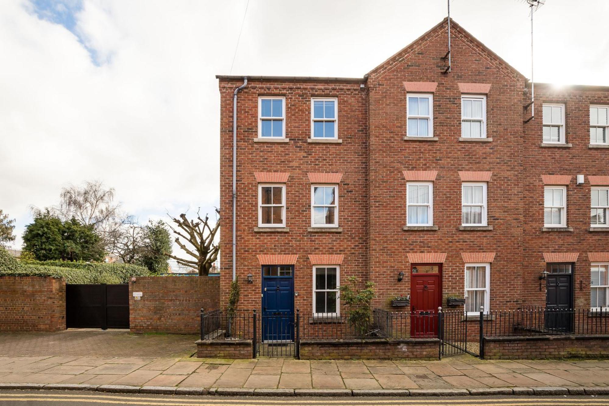 Spacious, 3 Bed House For 6 In Central Chester 호텔 외부 사진