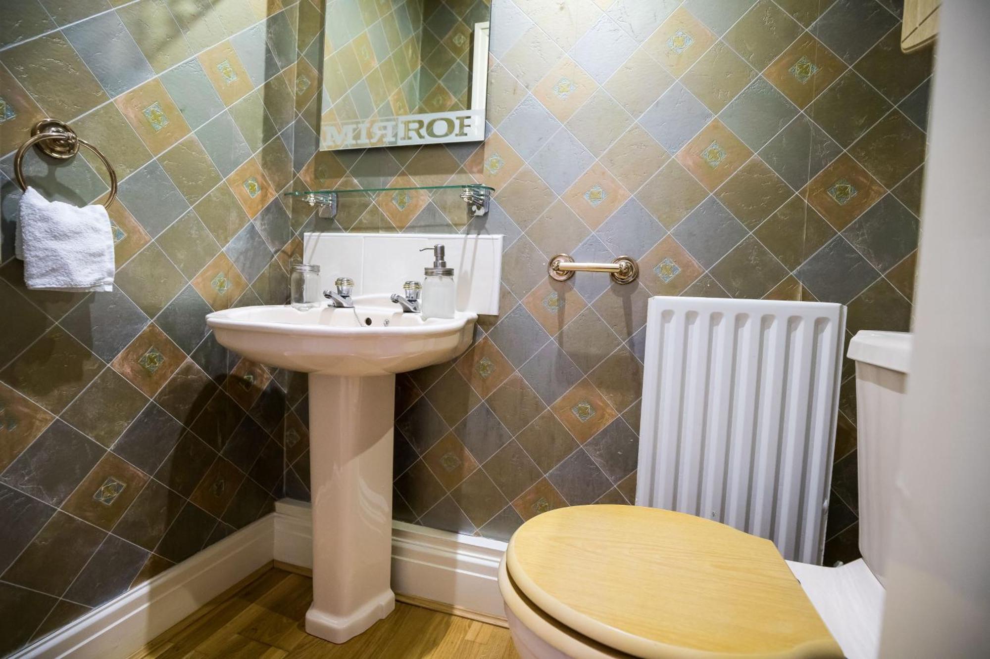 Spacious, 3 Bed House For 6 In Central Chester 호텔 외부 사진