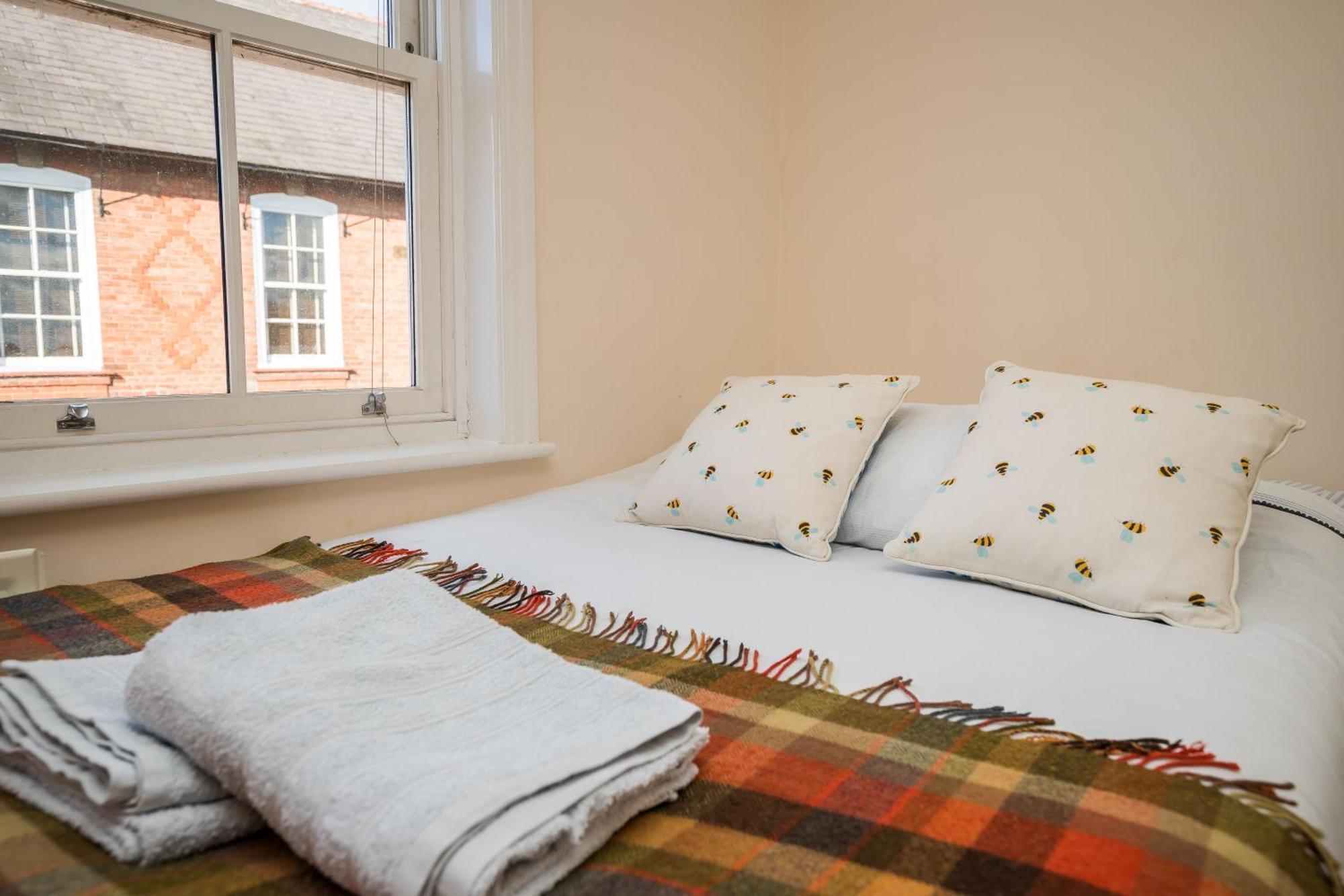 Spacious, 3 Bed House For 6 In Central Chester 호텔 외부 사진